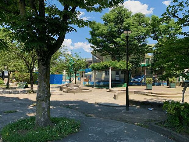 ショッピングタウン・カリブ梅島店（約1,874m）