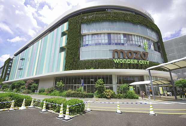mozoワンダーシティ(約2,595m)