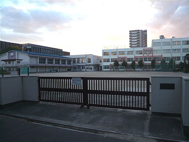 名古屋市立矢田小学校（約1,492m）