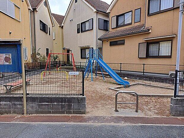 小規模公園326（約1,215m）