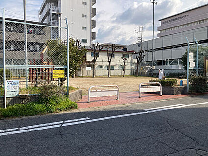 平代うさぎ公園 819m