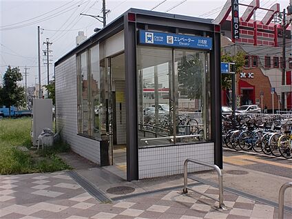 名古屋市交通局「川名」駅 1360m