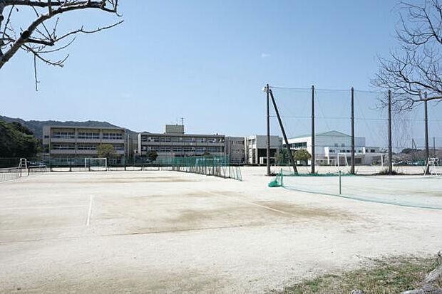 大野城市立平野中学校（約2,076m）