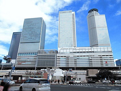 JRセントラルタワーズ 1377m