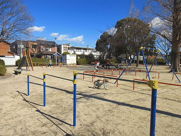 御山戸公園（約302m）