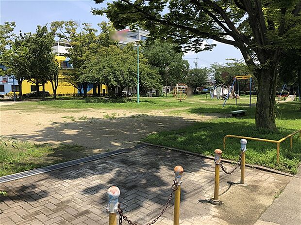 並木第二公園(約1,180m)