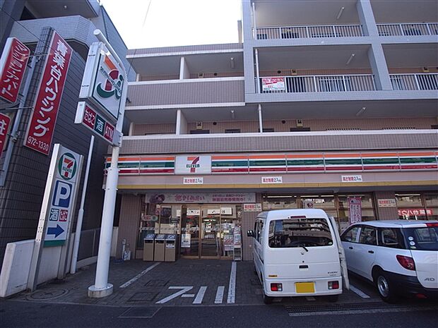 セブンイレブン横浜梅が丘店(約595m)