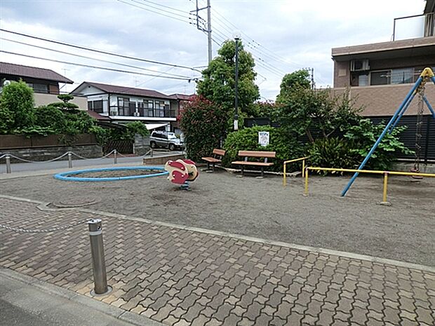 東林間7丁目公園(約270m)