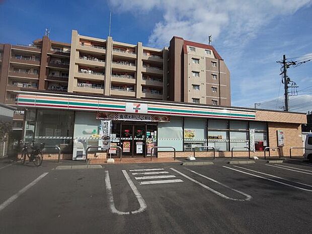 セブンイレブン大田区南雪谷5丁目店(約685m)