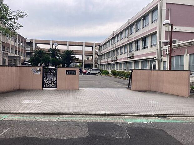 名古屋市立長良中学校(約3,283m)