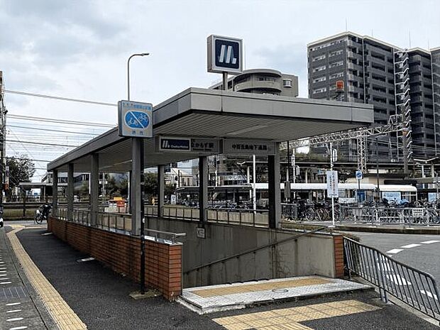 御堂筋線「なかもず」駅(約960m)