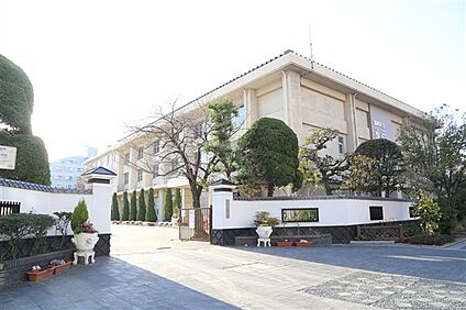 福岡市立当仁小学校 543m