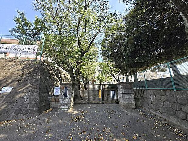 千葉市立桜木小学校(約1,506m)