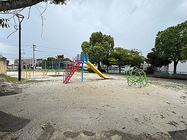壱岐団地南公園(約174m)
