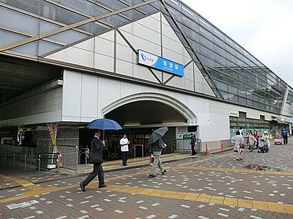 小田急電鉄「経堂」駅 1760m