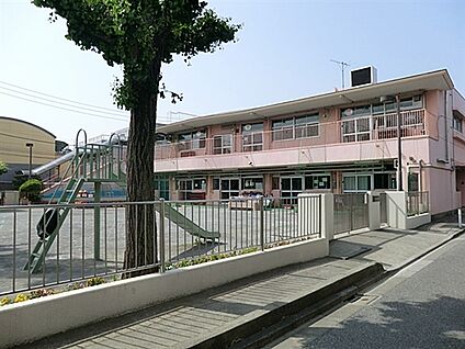 本木保育園 874m