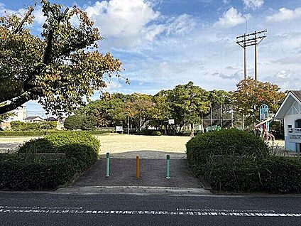 一ツ木公園 1324m