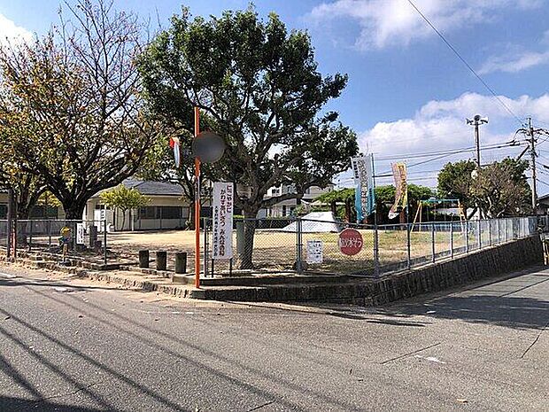 東ヶ丘中央公園(約170m)
