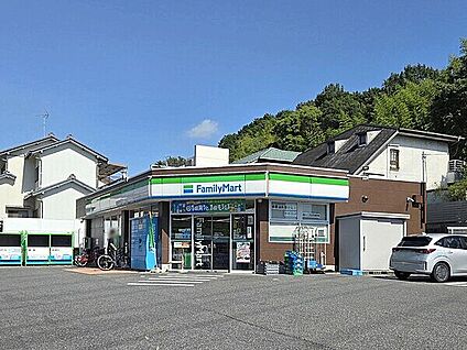 ファミリーマート名東貴船二丁目店 1320m