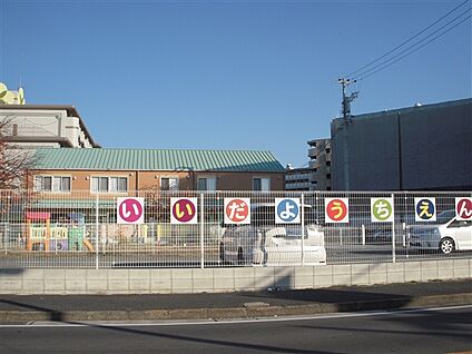 飯田幼稚園 1343m