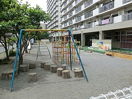 東葛西保育園 953m
