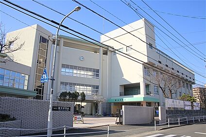 福岡市立横手中学校 769m