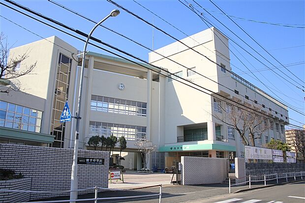 福岡市立横手中学校（約769m）