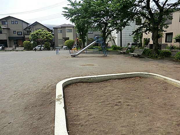 辻中道公園(約490m)