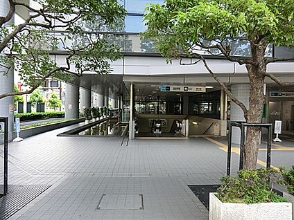 東京メトロ「後楽園」駅 880m