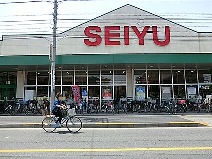 西友 足立島根店 486m