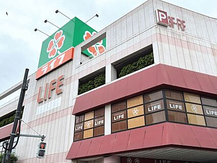 ライフ千川駅前店 577m