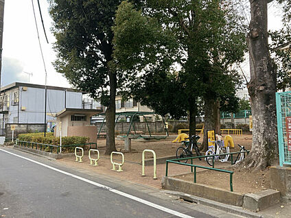 東原公園 778m