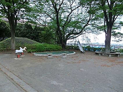 荏田第三公園 1297m