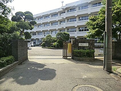 船橋市立峰台小学校 338m