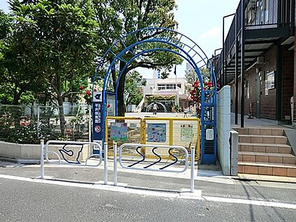 平井保育園 1049m
