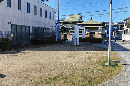 住吉一二三公園 427m