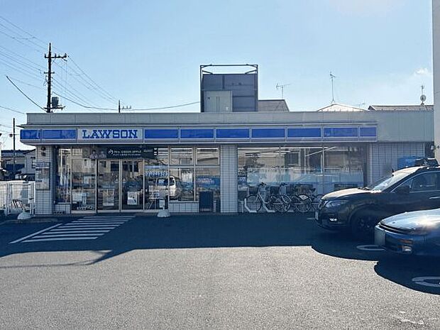 ローソン足立神明南店(約608m)