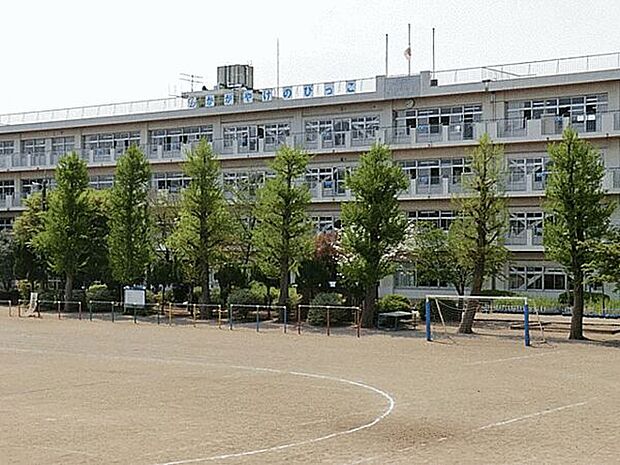 新座市立野火止小学校(約756m)