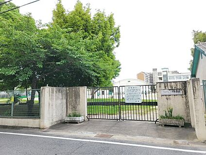 尼崎市立立花中学校 1366m