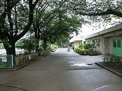 小平市立小平第四小学校 134m