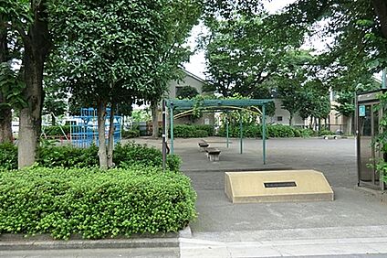 芝久保第一公園 273m