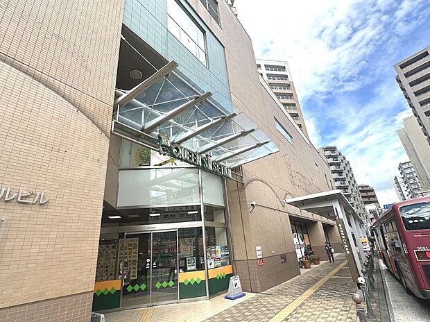 クイーンズ伊勢丹北浦和店(約800m)