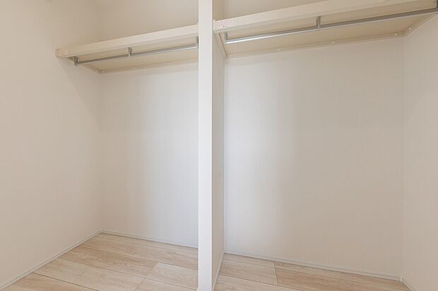【No.2　WIC】2.2帖のWIC。ご家族の服が増えても安心です。