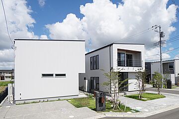 【船橋日大前ジャスタウンIII】注文住宅専門店が手掛ける分譲住宅 外観