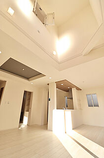 【リビングダイニング(18.75帖)】