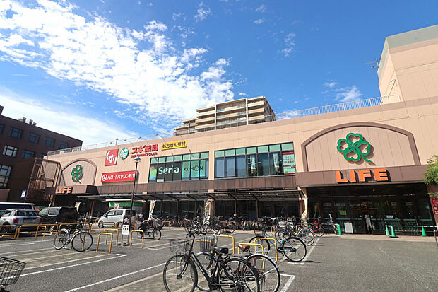 ライフ　浜甲子園店（約810m）