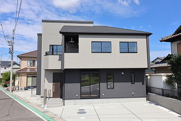 （2）号棟　外観写真　