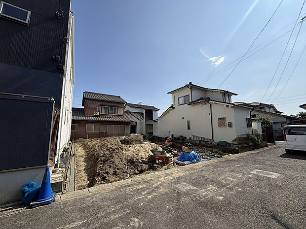 更地　