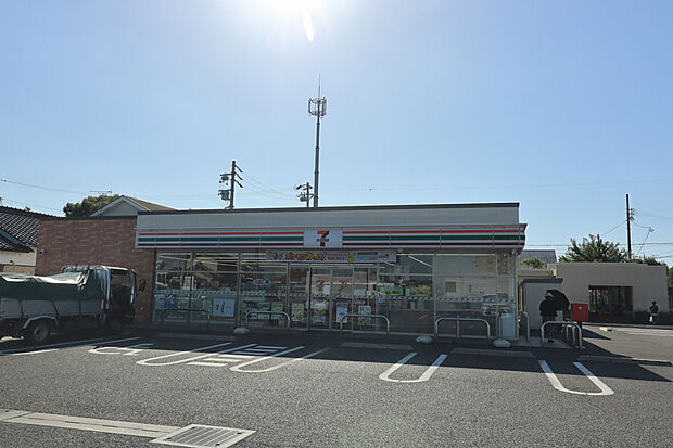セブンイレブン　江南江森町南店（約350m）