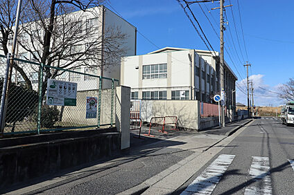 比良西小学校 450m